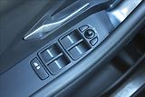 Jaguar E-Pace 2,0 D180  ČR,4x4,AUTOMAT,S - náhled 27