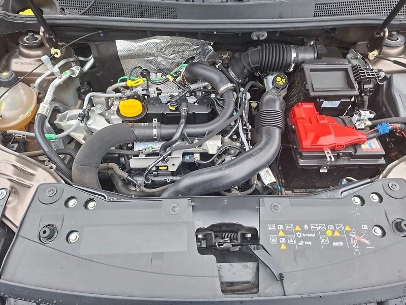 Dacia Duster (2020) 1.0TCe 74kW -1.MAJITEL-T.ZAŘ. - fotka 28 z 31