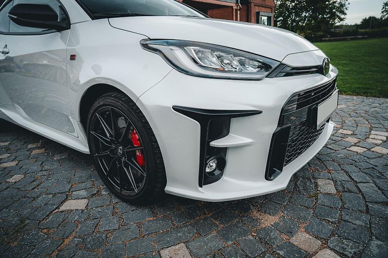 Toyota Yaris (2021) GR PERFORMANCE 4x4 1 MAJITEL  - fotka 45 z 59