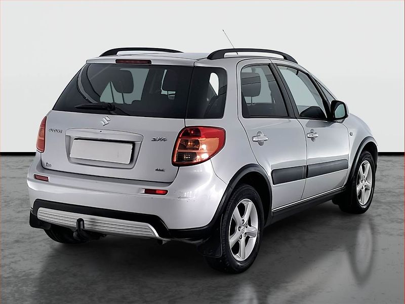 Suzuki SX4 (2007) 1.6 VVT, 4X4, ČR,1.maj - fotka 5 z 19