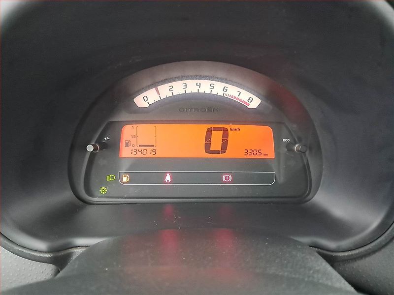 Citroën C3 (2008) 1.4 i, po STK, za dobrou cenu - fotka 11 z 13