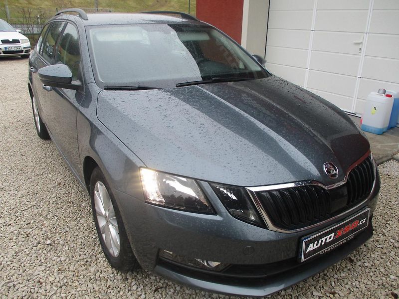 Škoda Octavia 1.6 TDi  - fotka 1 z 31