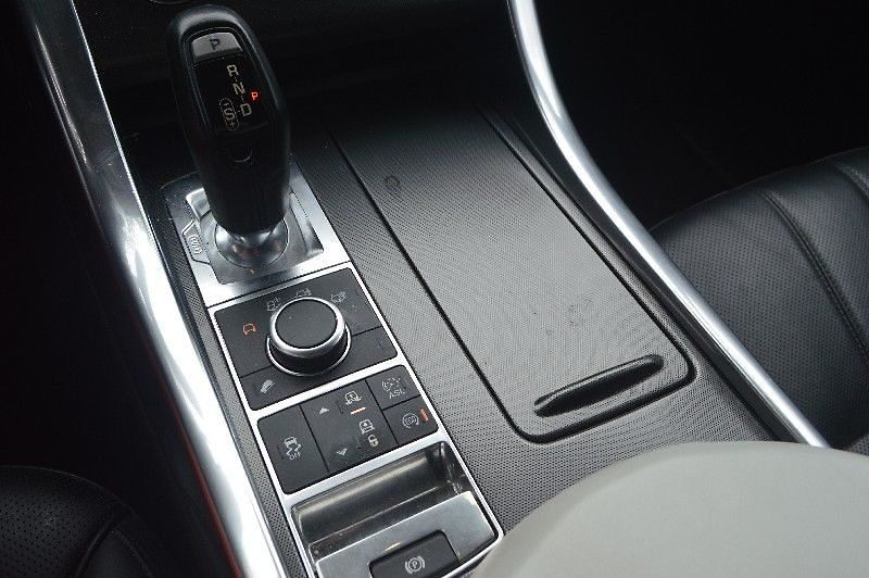 Land Rover Range Rover Sport - fotka 10 z 27