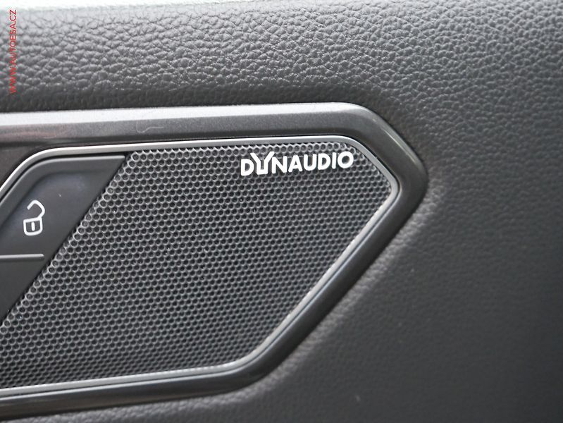 Volkswagen Tiguan (2018) 2.0 Bi-TDI 4x4, DSG, LED, ACC - fotka 20 z 21