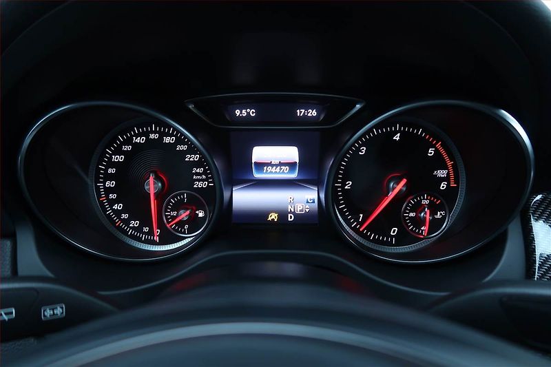 Mercedes-Benz CLA (2018) AMG Paket 200 CDI, Automat - fotka 10 z 22
