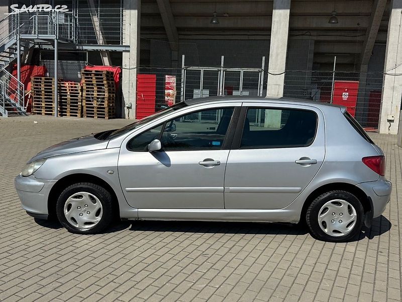 Peugeot 307 1.6, 66kw, Nová STK - fotka 2 z 20