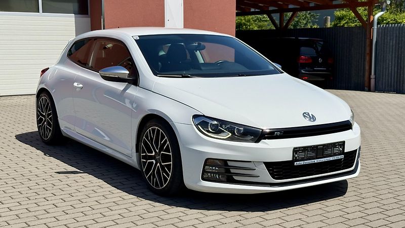 Volkswagen Scirocco 2.0TDi*110kW*DSG*R-LINE*LED* - fotka 6 z 23