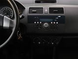 Suzuki Swift (2007) 1.3 i, nová STK, Klima - náhled 12