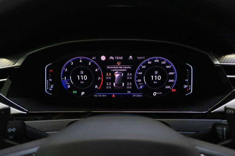 Volkswagen Arteon Shooting Brake (2021) 2.0 TSI 235kW BMT 4MOT DSG R - fotka 22 z 50