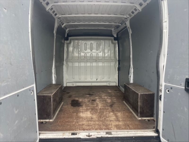 Peugeot Boxer 2,2 BHDi L2H2 Act. - fotka 6 z 11