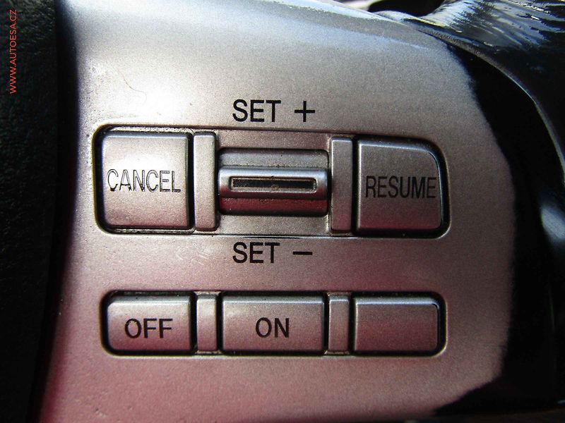 Mazda 6 (2008) 2.0 MZR-CD, 1.maj, AC, TZ - fotka 13 z 20