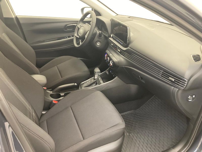 Hyundai i20 1,0 TGDI DCT GO! - fotka 11 z 14