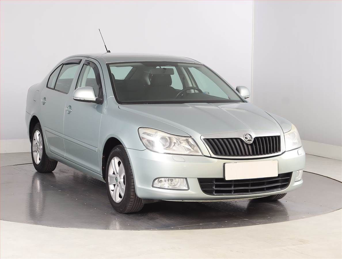Škoda Octavia Ambiente 1.6 TDI, Serv.kniha