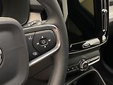 Volvo XC40 B4 DARK PLUS AUT  - náhled 21