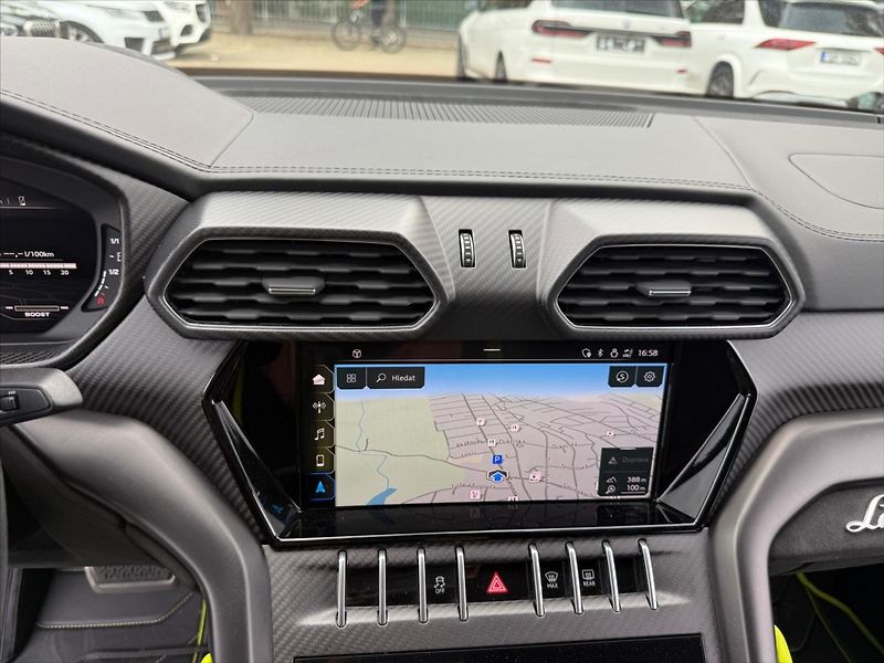 Lamborghini Urus 4.0 V8 Ceramic - fotka 17 z 25