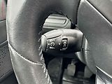 Peugeot 2008 (2017) 1.2 PT - náhled 13