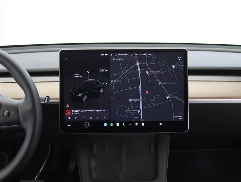 Tesla Model Y (2023) Long Range AWD 79kWh, SoH 91% - fotka 11 z 33