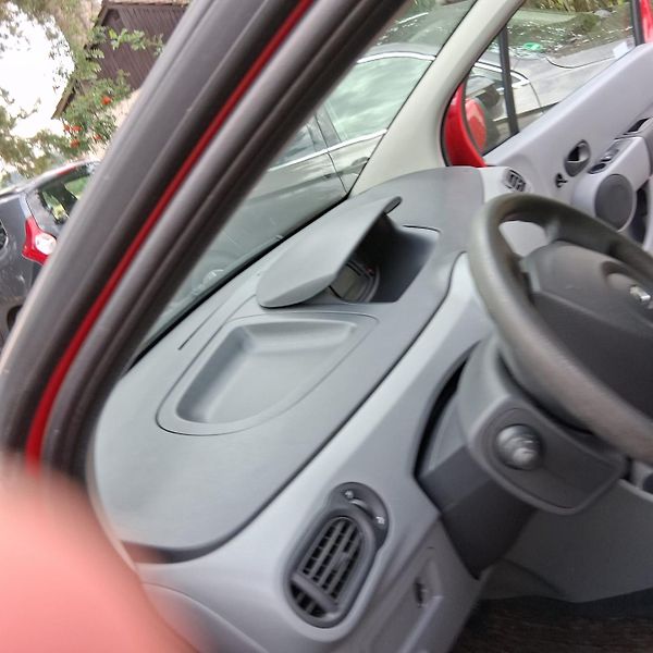 Renault Modus (2009) - fotka 15 z 20