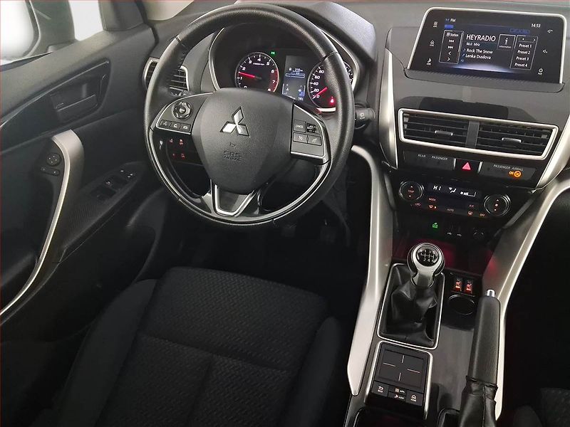 Mitsubishi Eclipse Cross (2019) 1.5 T-MIVEC, Tempomat - fotka 7 z 20