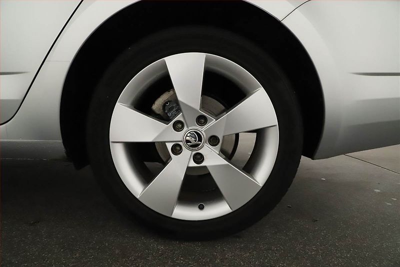 Škoda Octavia (2017) Ambition 1.6 TDI, ČR,1.maj - fotka 11 z 18