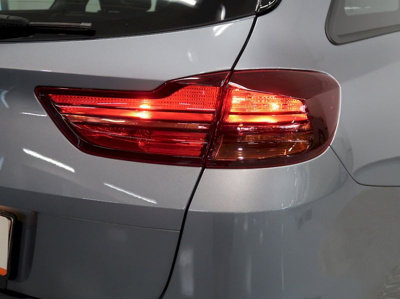 Kia Ceed (2024) FRESH 1.5T-GDI 118kW ZÁRUKA - fotka 30 z 33