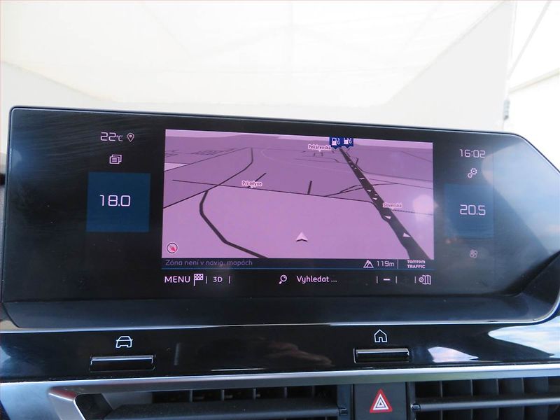 Citroën C4 (2022) Feel 1.2 PureTech, Serv.kniha - fotka 13 z 17