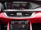 Alfa Romeo Stelvio (2020) 2.0TURBO 206kW PANORAMA VÝBAVA - náhled 14