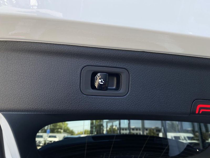 Mercedes-Benz EQE EQE 350 4M SUV Electric Art - fotka 27 z 29