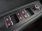 Volkswagen Sharan (2011) Highline 2.0 TDI, 4X4, 7 míst - náhled 15
