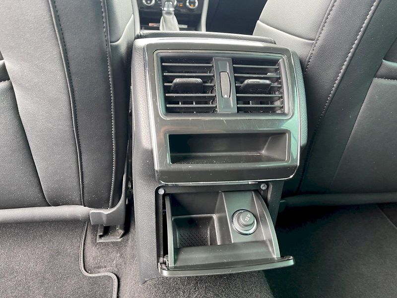 Škoda Superb (2022) 2.0 TDI 147kW DSG Style Plus c - fotka 26 z 35