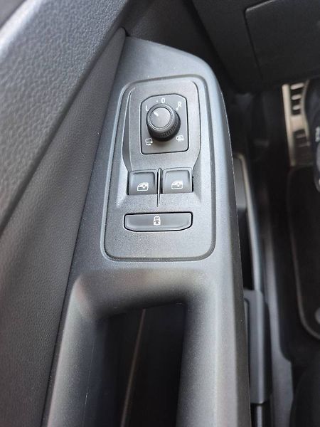 Volkswagen Caddy (2024) 2.0 TDI 90kW Style - fotka 17 z 33