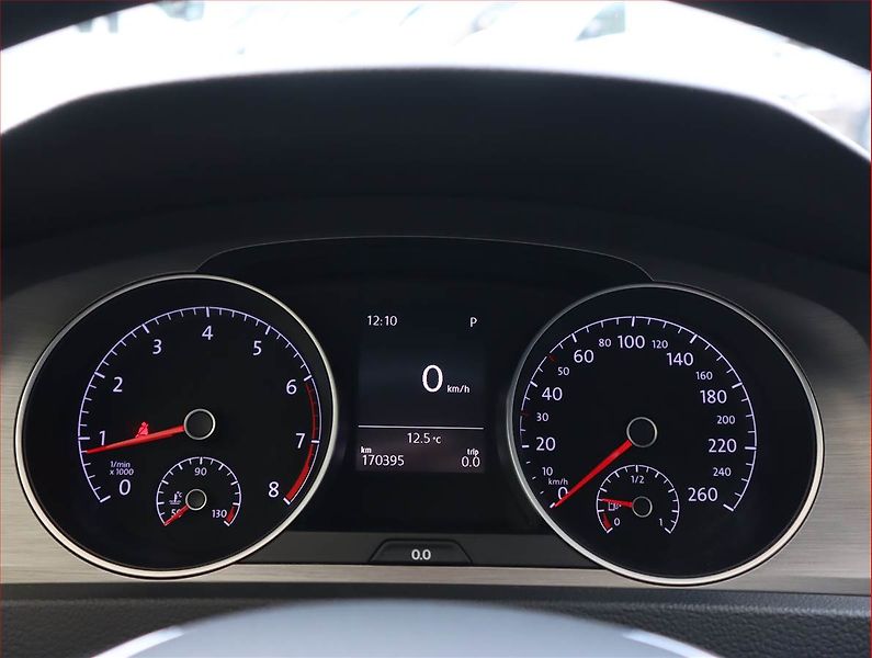 Volkswagen Golf (2017) Comfortline 1.4 TSI, Automat - fotka 11 z 21
