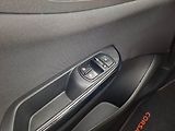Opel Corsa (2017) 1.4, Automat, Tempomat - náhled 14