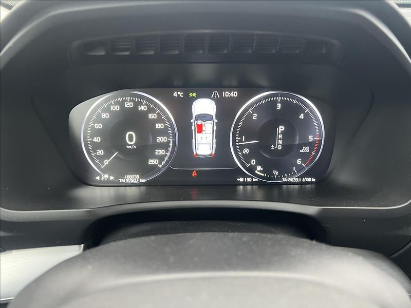 Volvo XC90 2,0 D5,Polestar AWD - fotka 20 z 32