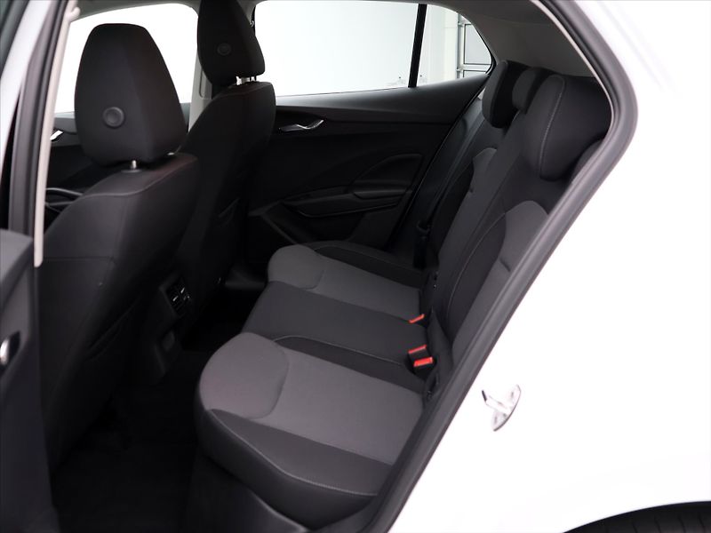 Škoda Fabia 1,0 TSI 85kW 130Let CZ Záruka - fotka 13 z 34