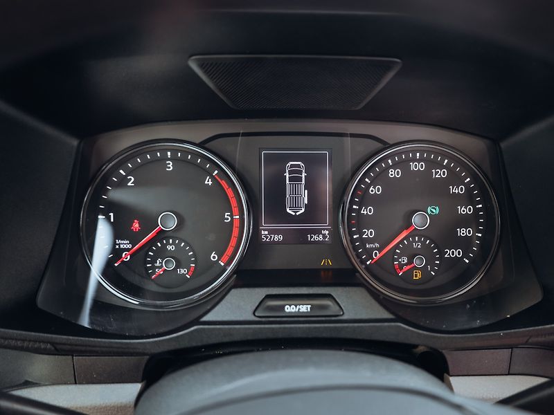 Volkswagen Grand California 600 - 3880kg - fotka 14 z 48