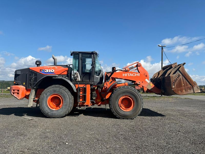 Hitachi (2017) Hitachi ZW310-6 - fotografie inzerátu