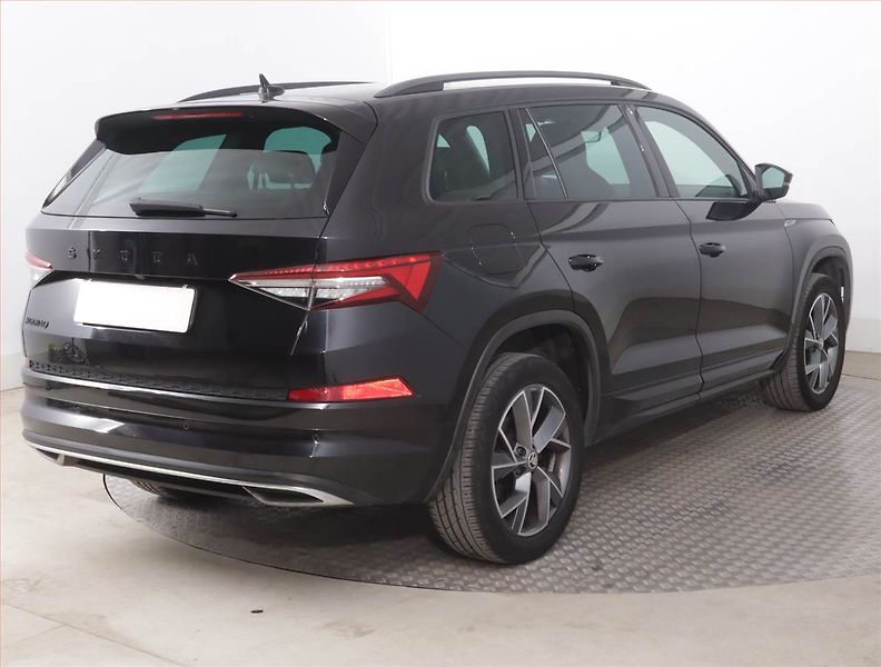 Škoda Kodiaq (2022) Sportline 1.5 TSI - fotka 5 z 17
