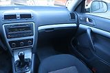 Škoda Octavia (2009) 1.9 TDI, Serv.kniha, nová STK - náhled 8
