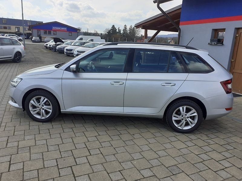 Škoda Fabia (2019) III Kombi 1.0 TSi 81KW - fotka 6 z 42
