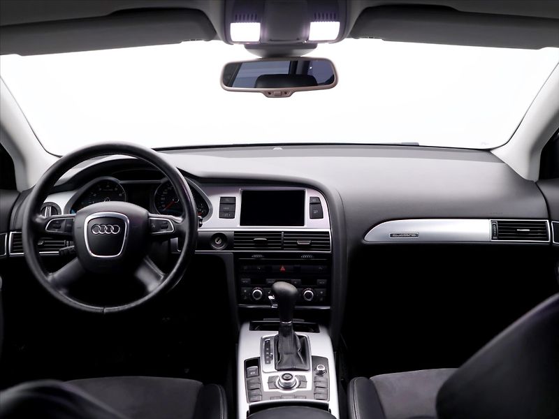 Audi A6 2,8 FSI 162kW quattro Aut. Kůž - fotka 31 z 39