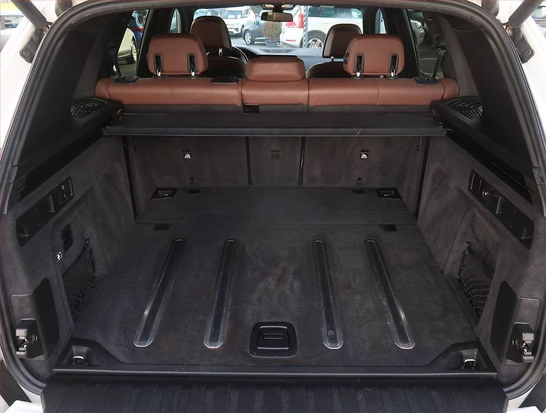 BMW X5 (2019) xDrive30d - fotka 14 z 24