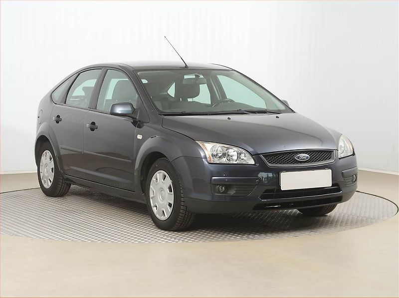 Ford Focus (2008) 1.6 16V, po STK, rezervace - fotografie inzerátu