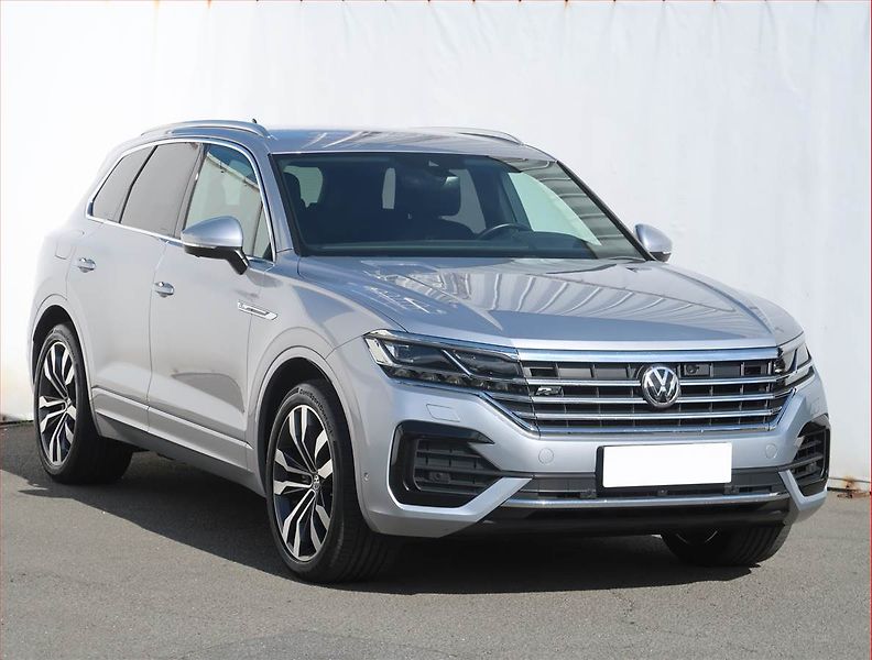 Volkswagen Touareg (2019) R-Line 3.0 TDI - fotka 1 z 27