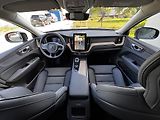 Volvo XC60 B5 AWD PLUS/360/1 maj/ + kola - náhled 18