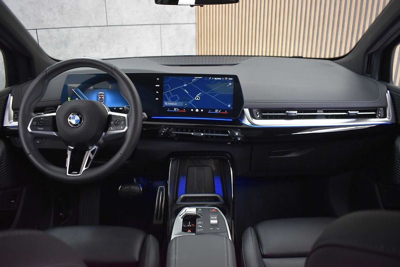 BMW Řada 2 218d ///MSPORT*ZÁRUKA*DPH*ČR 1 - fotka 7 z 49