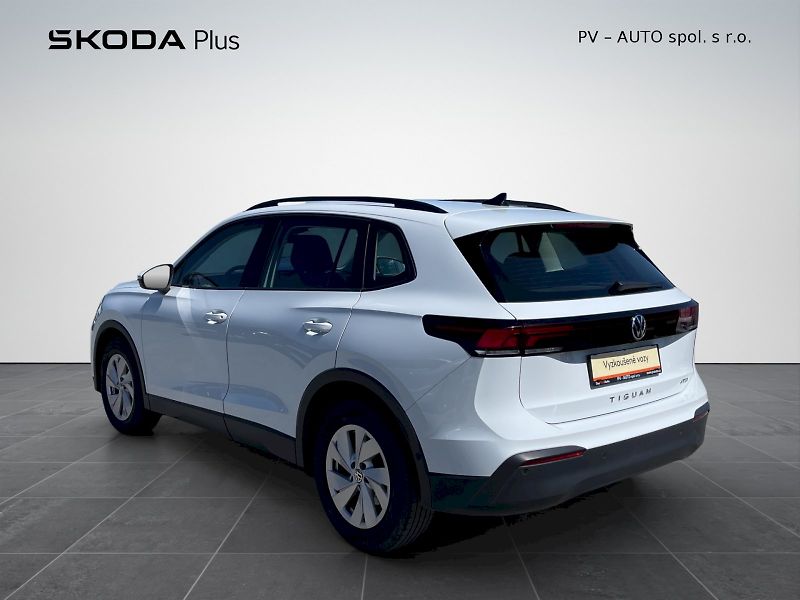 Volkswagen Tiguan (2024) 1.5 eTSI 96 kW mHEV DSG - fotka 28 z 32