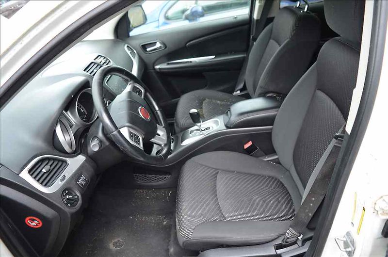 Fiat Freemont (2012) 2,0 MULTIJET AWD AT - fotka 16 z 28