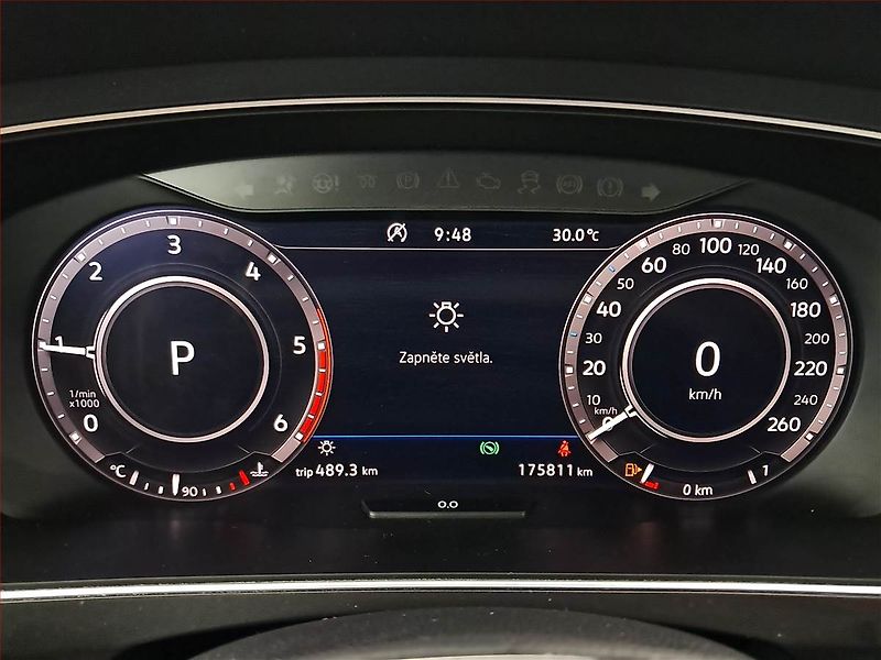 Volkswagen Tiguan (2017) 2.0 TDI, 4X4, Automat, Kůže - fotka 11 z 18