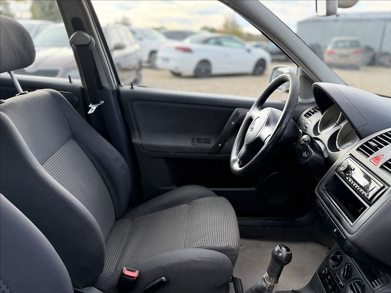Volkswagen Polo 1,4 TDI KLIMA - fotka 20 z 21
